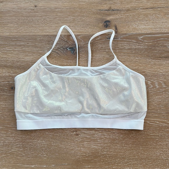 Victoria Sport Bra - Picture 1 of 6